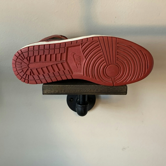 ? Air Jordan 1 Retro 1994 BRED ⛹?‍♀️ main image 4